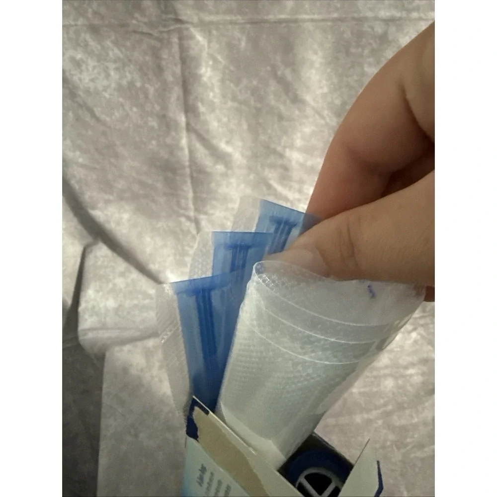 Ziploc Vacuum Starter Kit Hand Pump With 3 Freezer Quart Bags‎ NEW Open Box